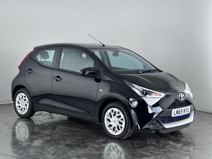 Toyota AYGO 1.0 VVT-i X-play Euro 6 5dr