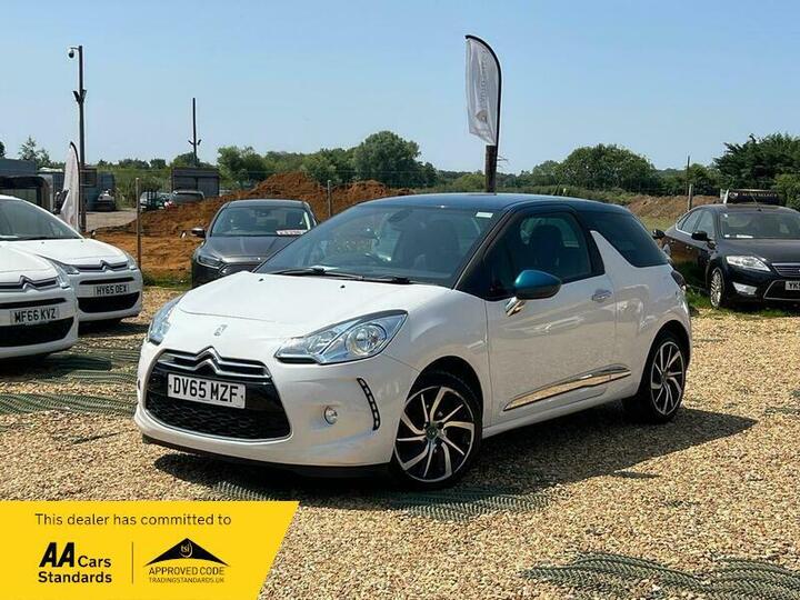 DS AUTOMOBILES DS 3 1.2 PureTech DStyle Nav Euro 6 (s/s) 3dr