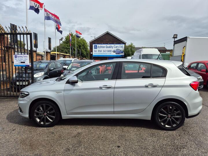 Fiat Tipo 1.6 MultiJetII Lounge Euro 6 (s/s) 5dr