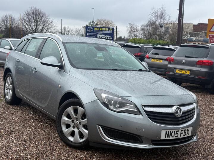 Vauxhall Insignia 2.0 CDTi Tech Line Sports Tourer Auto Euro 5 5dr Vauxhall Insignia 2.0 CDTi Tech Line Sports Tourer Auto Euro 5 5dr