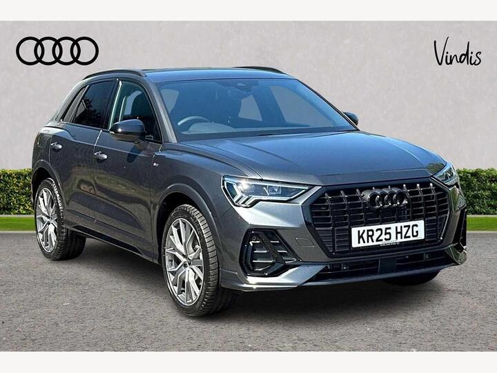 Audi Q3 1.5 TFSI CoD 35 Black Edition S Tronic Euro 6 (s/s) 5dr
