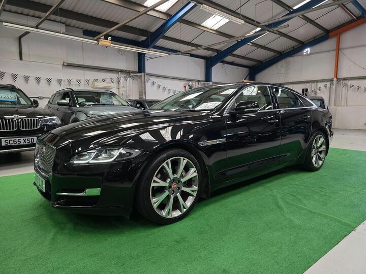 Jaguar XJ 3.0d V6 Portfolio Auto Euro 6 (s/s) 4dr