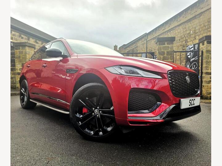 Jaguar F-PACE 3.0 D300 MHEV R-Dynamic HSE Black Auto AWD Euro 6 (s/s) 5dr