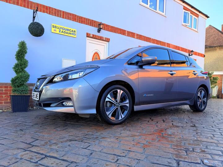 Nissan Leaf 40kWh Tekna Auto 5dr