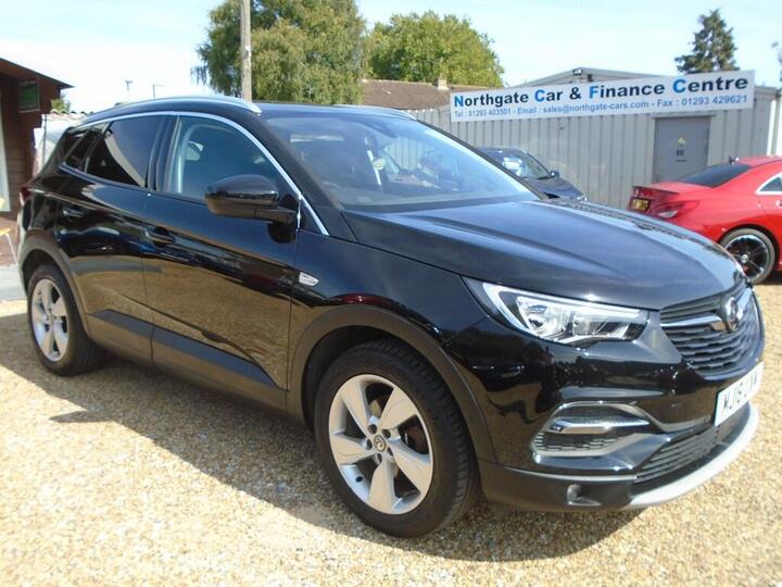 Vauxhall Grandland X 1.2 Turbo Tech Line Nav Euro 6 (s/s) 5dr