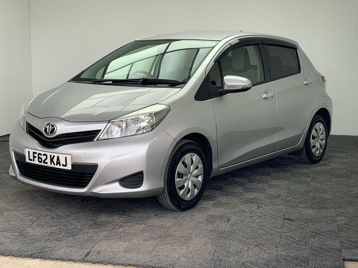 Toyota Yaris 1.33 Dual VVT-i TR Multidrive S Euro 5 5dr