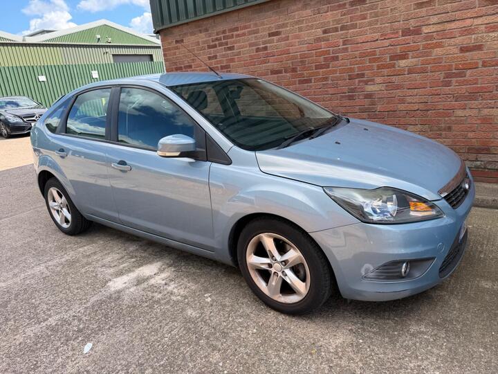 Ford Focus 1.6 Zetec 5dr