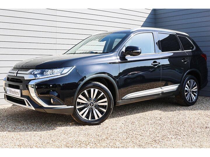 Mitsubishi Outlander 2.0 MIVEC Design CVT 4WD Euro 6 (s/s) 5dr