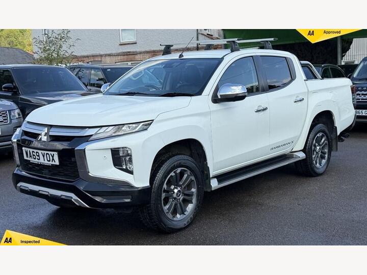 Mitsubishi L200 2.2 DI-D DC Barbarian X Auto 4WD Euro 6 (s/s) 4dr