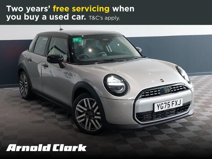 MINI Cooper 1.5C Classic Steptronic Euro 6 (s/s) 5dr