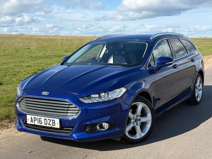 Ford Mondeo 2.0 TDCi Titanium Powershift Euro 6 (s/s) 5dr