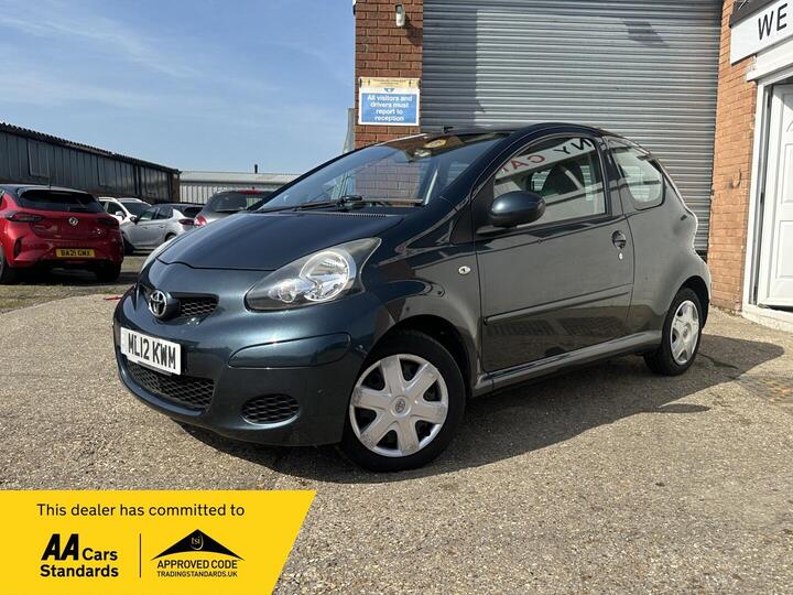 Toyota AYGO 1.0 VVT-i Ice Euro 5 3dr