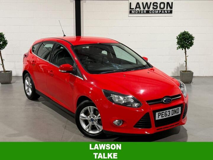 Ford FOCUS 1.6 Zetec Powershift Euro 5 5dr