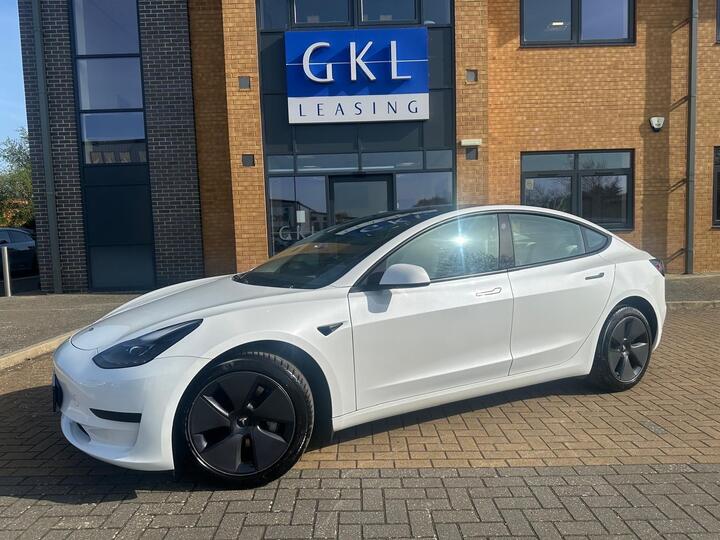 Tesla Model 3 Auto RWD 4dr