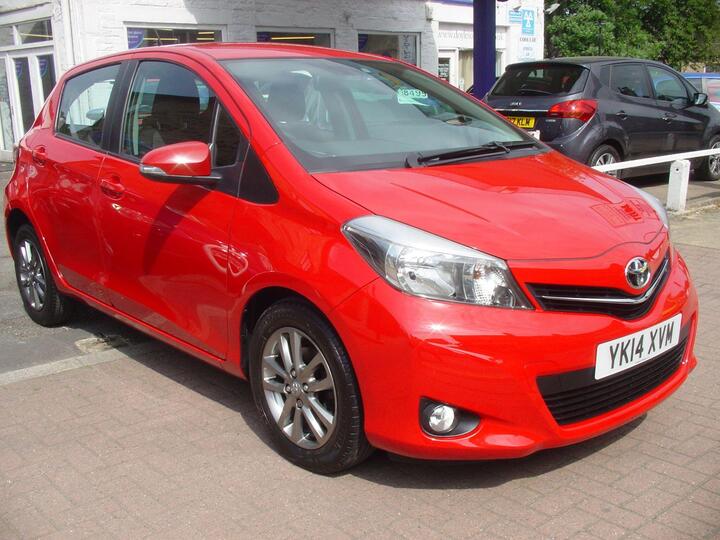 Toyota Yaris 1.33 Dual VVT-i Icon Plus Euro 5 5dr