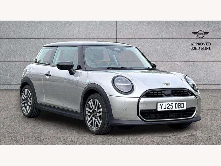 MINI Hatch 1.5C Classic Steptronic Euro 6 (s/s) 3dr