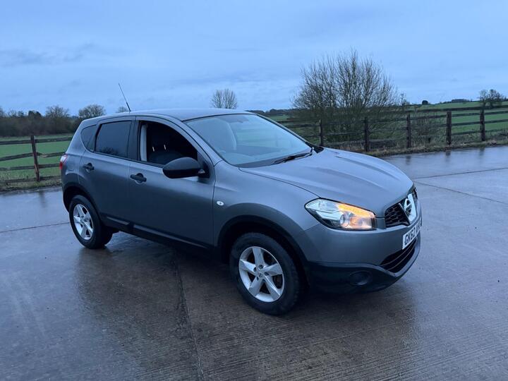 Nissan Qashqai 1.5 DCi Visia 2WD Euro 5 5dr