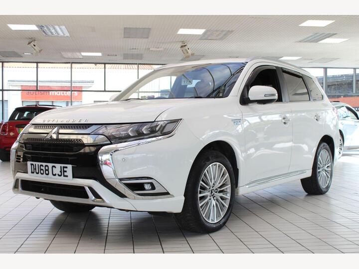 Mitsubishi OUTLANDER 2.4h TwinMotor 13.8kWh 4hs CVT 4WD Euro 6 (s/s) 5dr