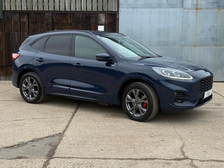 Ford Kuga 2.5 EcoBoost Duratec 14.4kWh ST-Line CVT Euro 6 (s/s) 5dr
