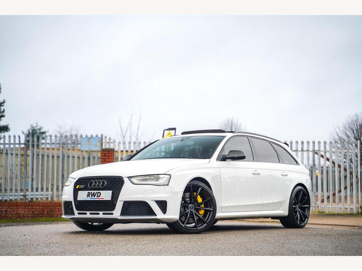 Audi RS4 Avant 4.2 FSI V8 S Tronic Quattro Euro 5 5dr