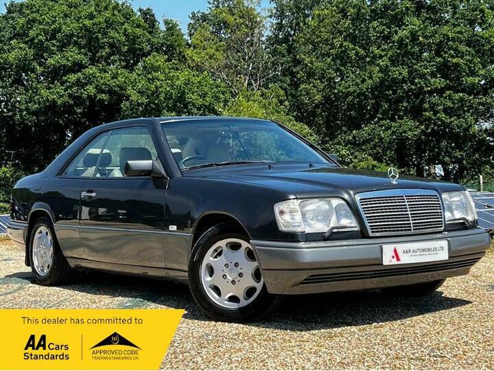 Mercedes-Benz E Class 3.2 E320 2dr