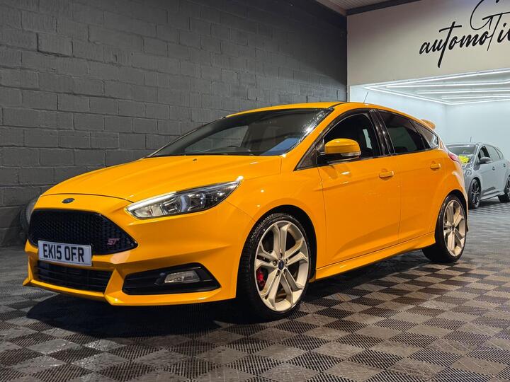 Ford Focus 2.0T EcoBoost ST-2 Euro 6 (s/s) 5dr