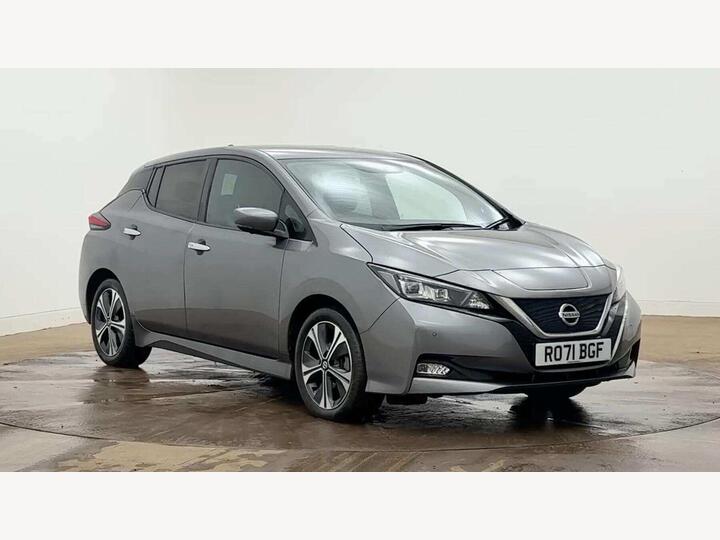 Nissan Leaf 40kWh Tekna Auto 5dr Nissan Leaf 40kWh Tekna Auto 5dr