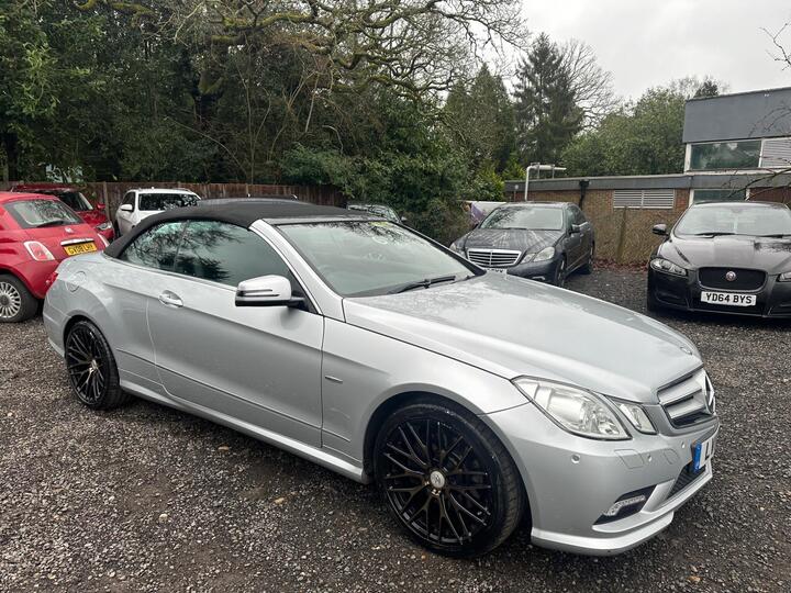 Mercedes-Benz E Class 3.0 E350 CDI V6 BlueEfficiency Sport Cabriolet G-Tronic Euro 5 2dr
