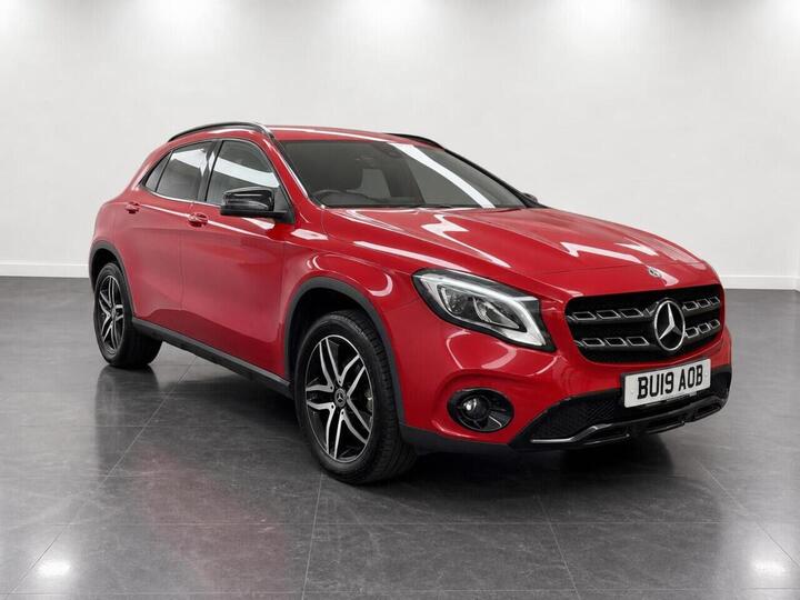 Mercedes-Benz GLA CLASS 1.6 GLA180 Urban Edition 7G-DCT Euro 6 (s/s) 5dr