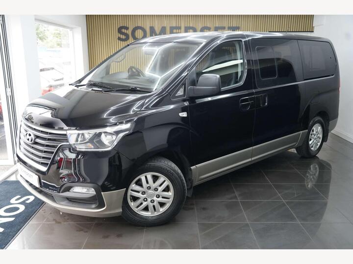 Hyundai I800 2.5 CRDi SE Euro 6 5dr Hyundai I800 2.5 CRDi SE Euro 6 5dr