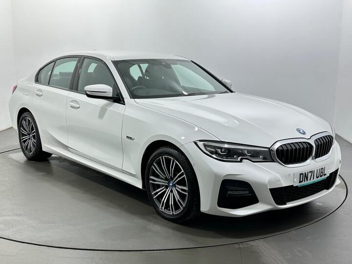 BMW 3 Series 2.0 330e 12kWh M Sport Auto Euro 6 (s/s) 4dr