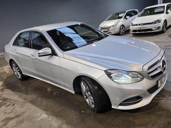 Mercedes-Benz E Class 2.1 E220 CDI SE G-Tronic+ Euro 5 (s/s) 4dr