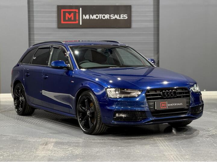 Audi A4 AVANT 2.0 TDI Black Edition Multitronic Euro 5 (s/s) 5dr