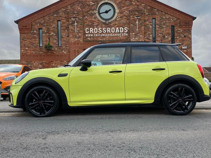 MINI Hatch 1.5 Cooper Sport Steptronic Euro 6 (s/s) 5dr