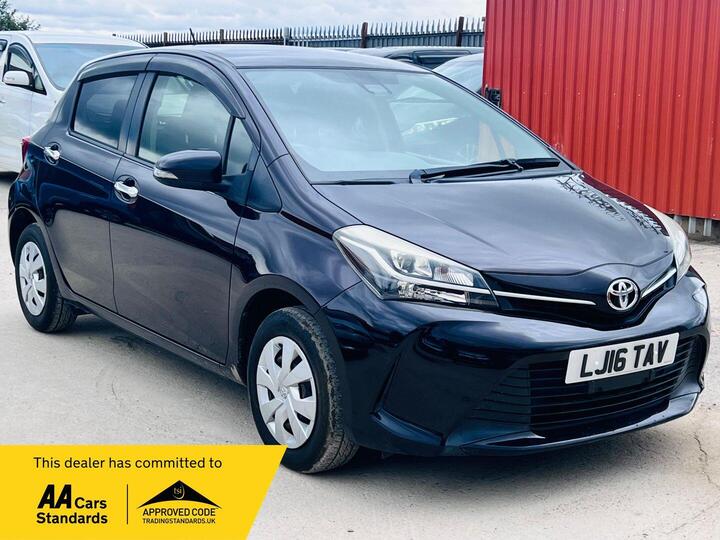 Toyota Yaris 1.33 Dual VVT-i Icon Multidrive S Euro 5 5dr Euro 5