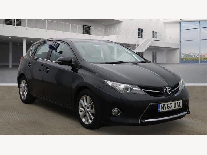 Toyota Auris 1.33 Dual VVT-i Icon Euro 5 (s/s) 5dr