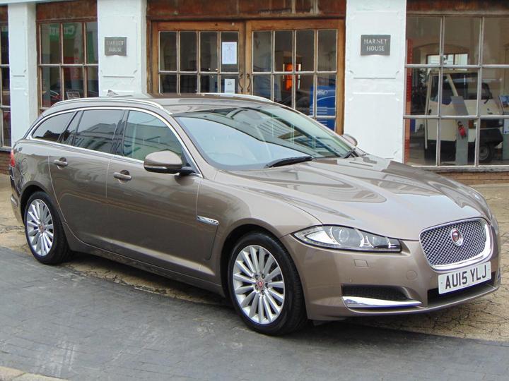 Jaguar XF 2.2d Luxury Sportbrake Auto Euro 5 (s/s) 5dr