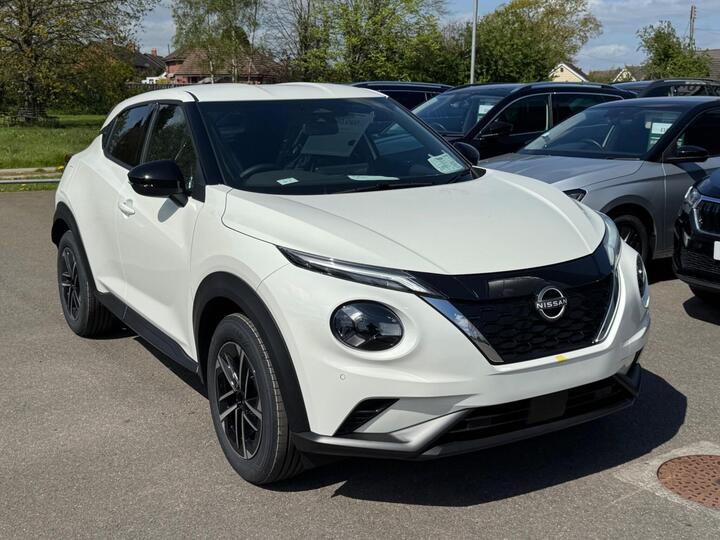 Nissan Juke 1.6 N-Connecta Auto Euro 6 5dr