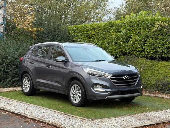Hyundai TUCSON 2.0 CRDi Blue Drive SE Nav Euro 6 (s/s) 5dr