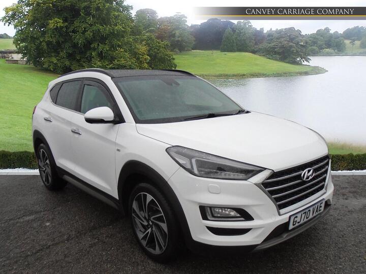 Hyundai TUCSON 2.0 CRDi MHEV Premium SE Auto 4WD Euro 6 (s/s) 5dr Hyundai TUCSON 2.0 CRDi MHEV Premium SE Auto 4WD Euro 6 (s/s) 5dr