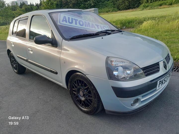 Renault Clio 1.4 16v Privilege 5dr