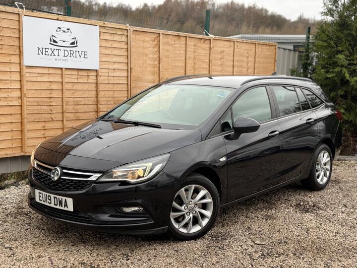 Vauxhall Astra 1.6 CDTi BlueInjection Design Sports Tourer Euro 6 (s/s) 5dr Vauxhall Astra 1.6 CDTi BlueInjection Design Sports Tourer Euro 6 (s/s) 5dr