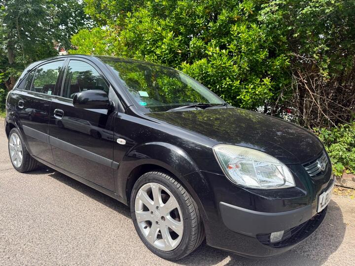 Kia Rio 1.4 Black 5dr