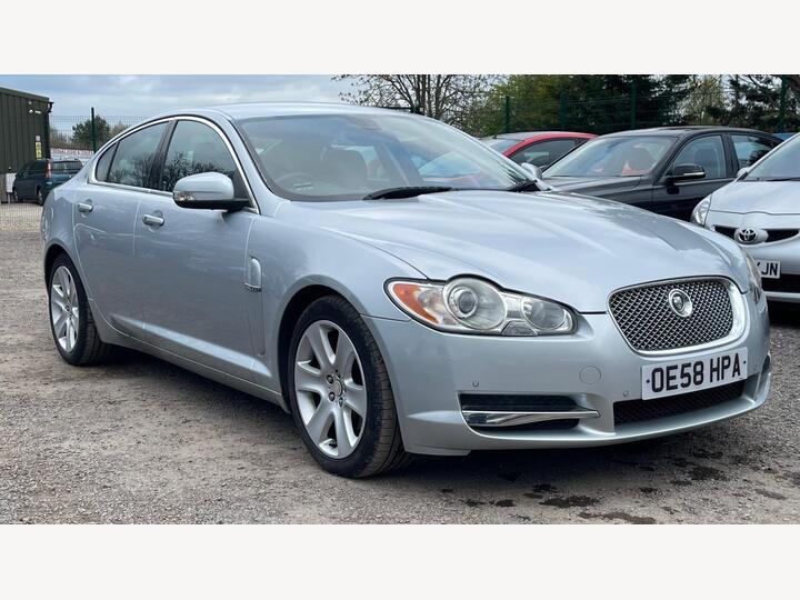 Jaguar XF 2.7d V6 Premium Luxury Auto Euro 4 4dr