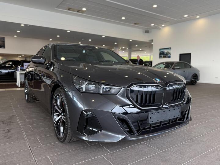 BMW 5 Series 2.0 520i MHT M Sport Pro Steptronic Euro 6 (s/s) 4dr