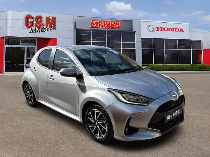 Toyota Yaris 1.5 VVT-h Design E-CVT Euro 6 (s/s) 5dr