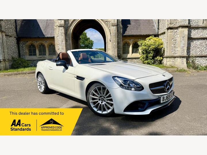 Mercedes-Benz SLC 2.0 SLC200 AMG Line G-Tronic Euro 6 (s/s) 2dr Mercedes-Benz SLC 2.0 SLC200 AMG Line G-Tronic Euro 6 (s/s) 2dr