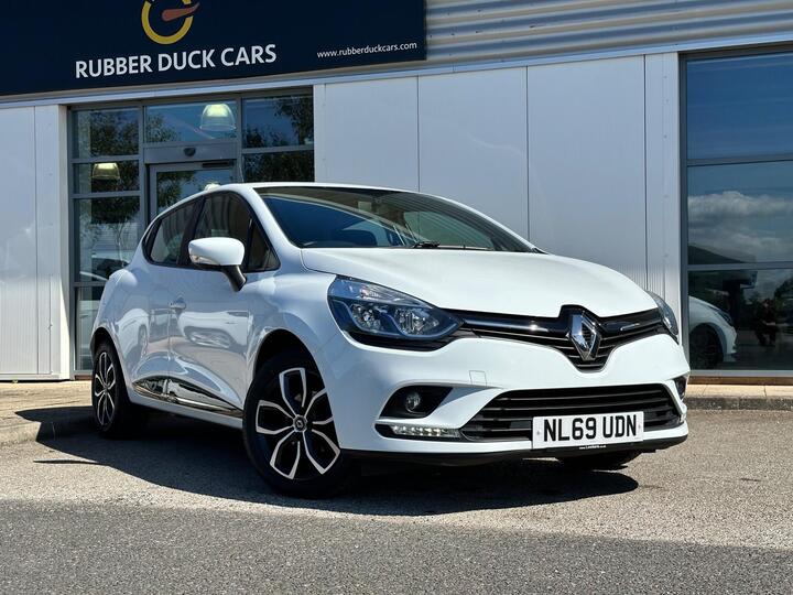Renault Clio 0.9 TCe Play Euro 6 (s/s) 5dr