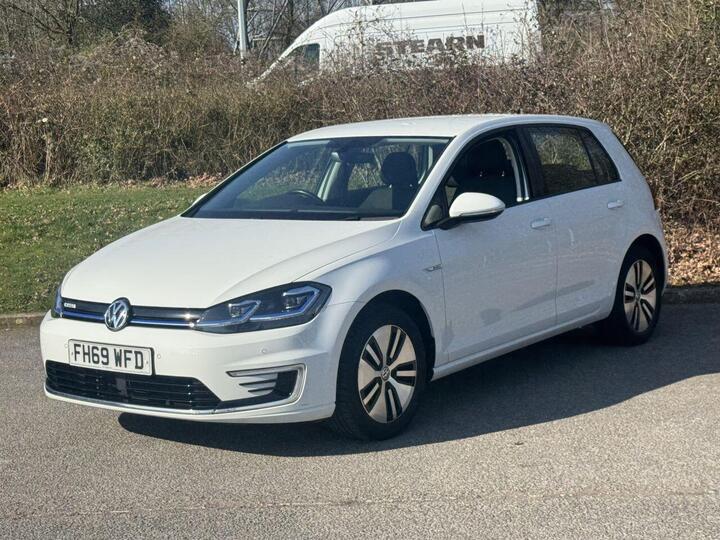 Volkswagen E-GOLF 35.8kWh E-Golf Auto 5dr
