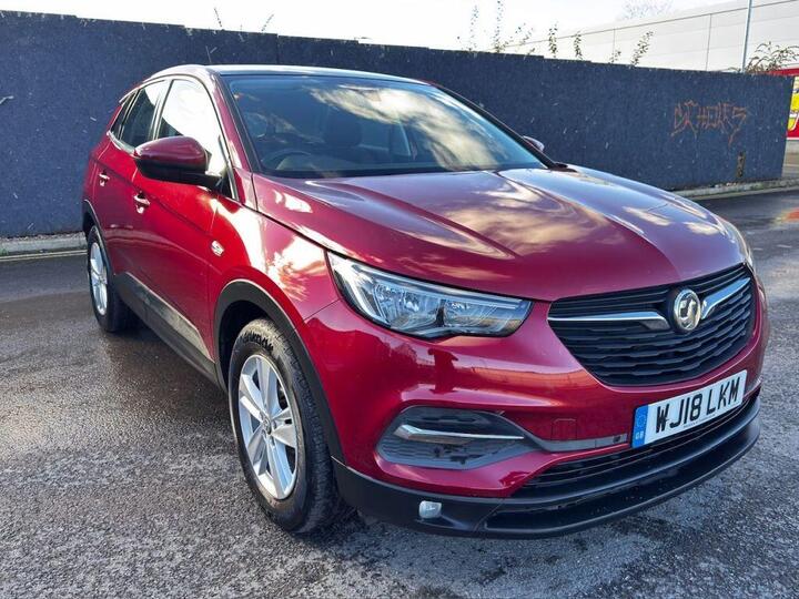 Vauxhall Grandland X 1.2 Turbo SE Euro 6 (s/s) 5dr